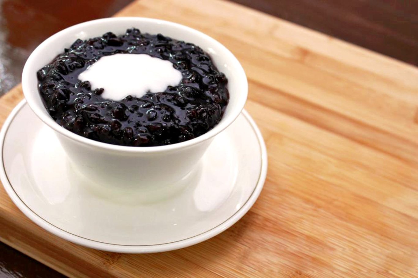 Bubur Pulot Hitam - Black Glutinous Rice Pudding With Coconut Milk Bubur Pulot Hitam - Black Glutinous Rice Pudding With Coconut Milk