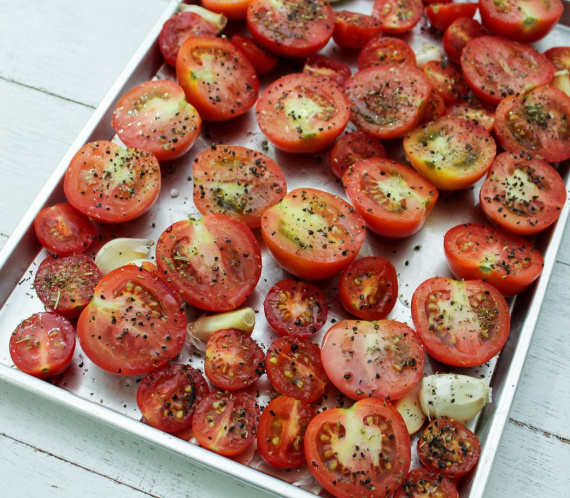 Delicious-roasted-tomatoes