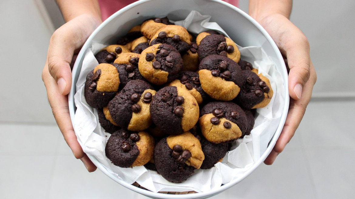 Peanut Butter and Chocolate Cookies