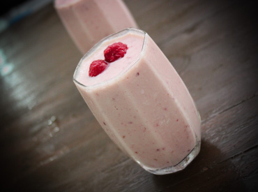 Mixed Berries and Banana Smoothie