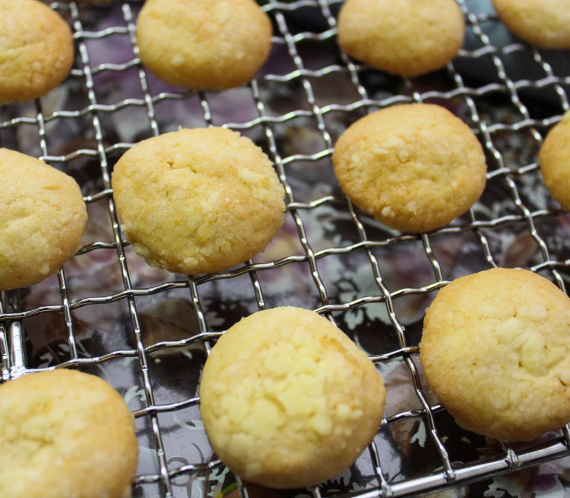 delicious lemon cookies