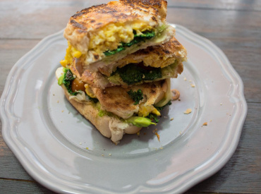 This Avocado, egg and kale Panini