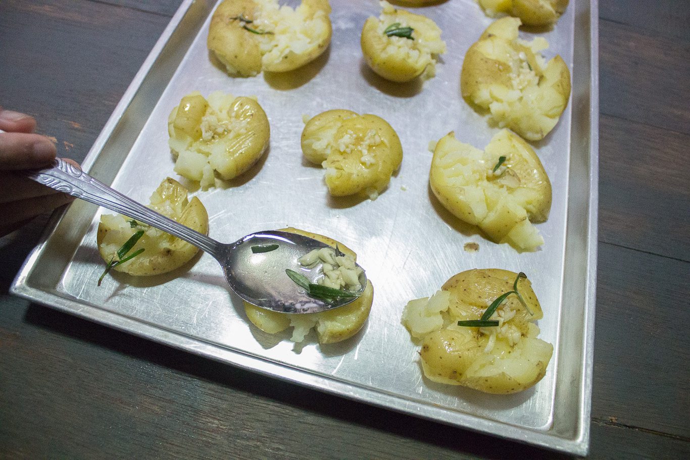 Garlic and Rosemary Smashed Potatoes-1-4