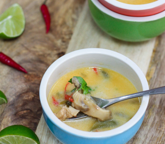 Thai Coconut Chicken Soup