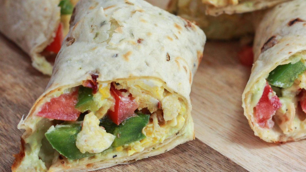 Edamame Hummus and Egg Wrap