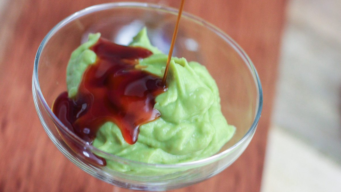 Vegan Avocado Mousse