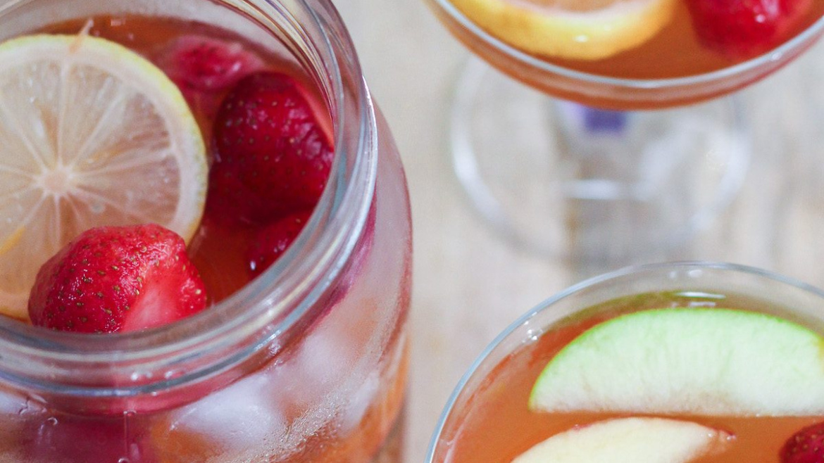 Delicious Non Alcoholic Sangria