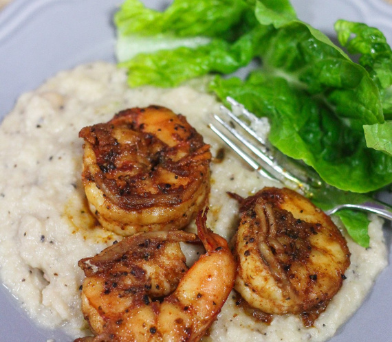 Cauliflower Mash and Spicy Prawns