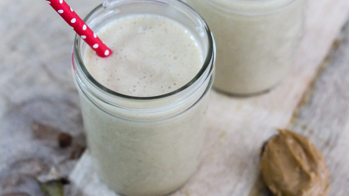 Peanut Butter Banana Smoothie
