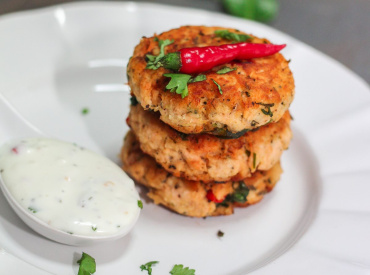 Thai Salmon Cakes and Corn Salad