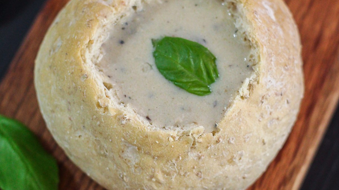 Creamy Mushroom Soup in Bread Bowls