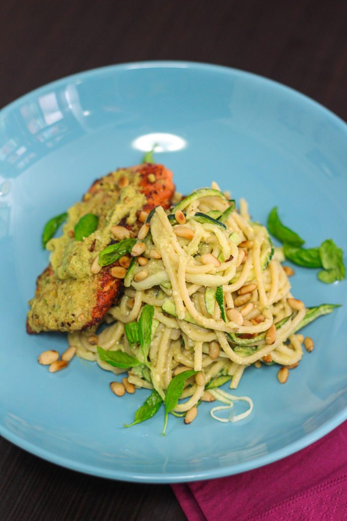 Delicious Pesto Spagetti with Seared Salmon