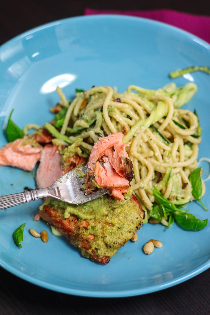 Delicious Pesto Spaghetti with Seared Salmon