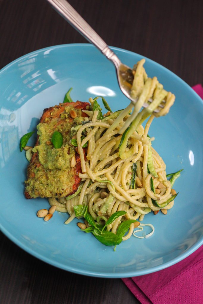 Delicious Pesto Spaghetti with Seared Salmon