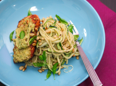 Delicious Pesto Spaghetti with Seared Salmon