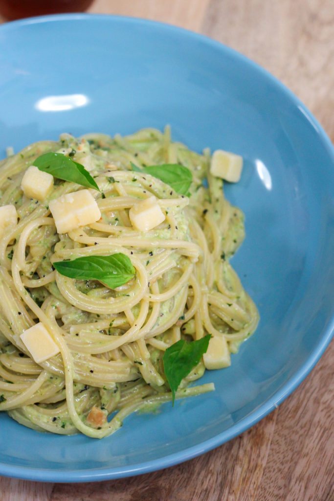 Creamy Pesto Spaghetti