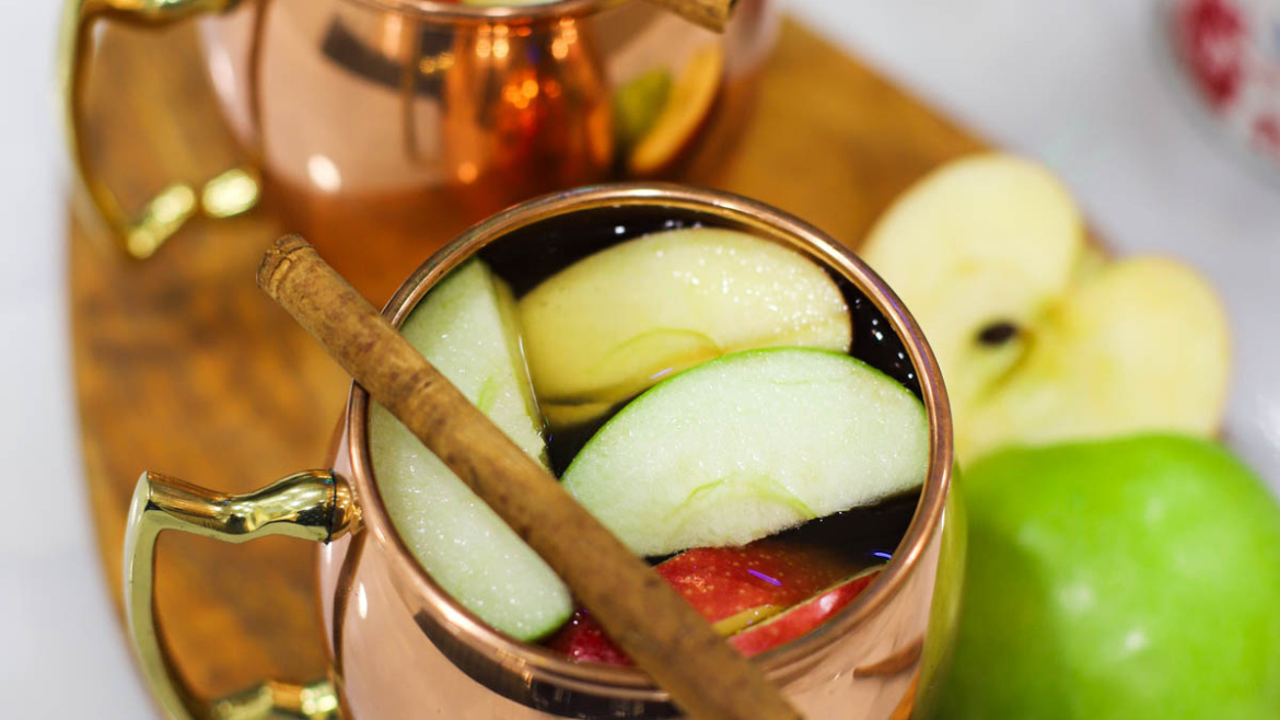 Delicious Homemade Apple Cider