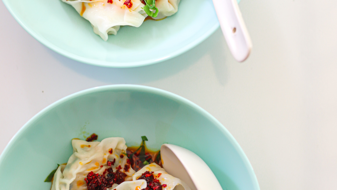 Easy Wontons in Chili Oil