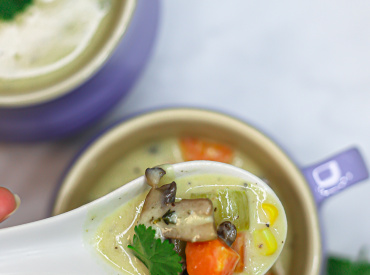 Delicious Creamy Chicken Soup
