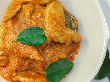 Phat Phet Gai - Spicy Thai Chicken