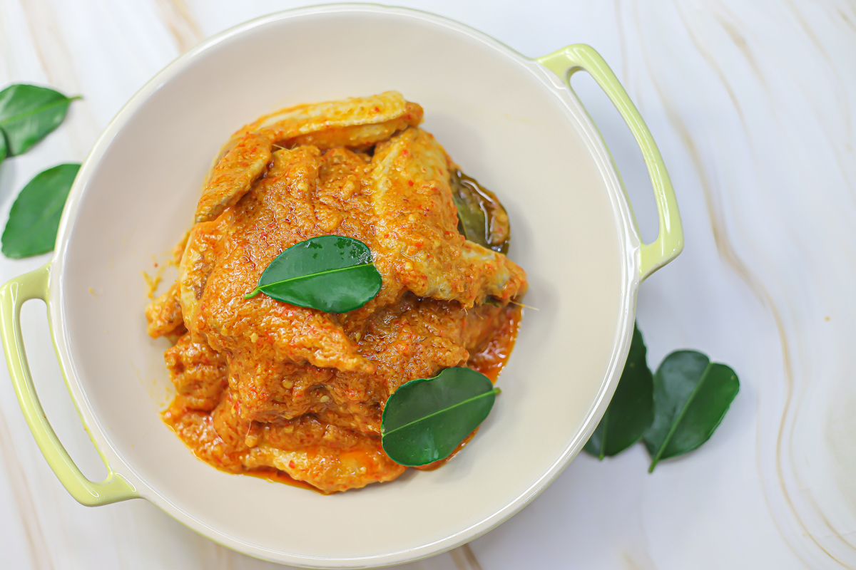 Phat Phet Gai - Spicy Thai Chicken