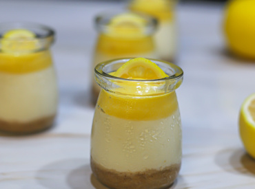 Lemon Curd Cheesecake