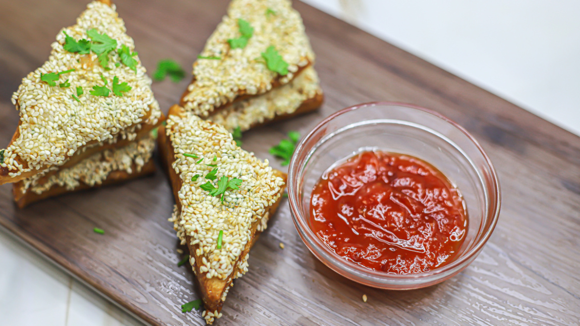 Sesame Prawn Toast