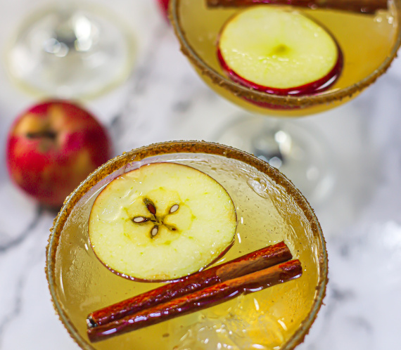 Spiced Apple Mocktail