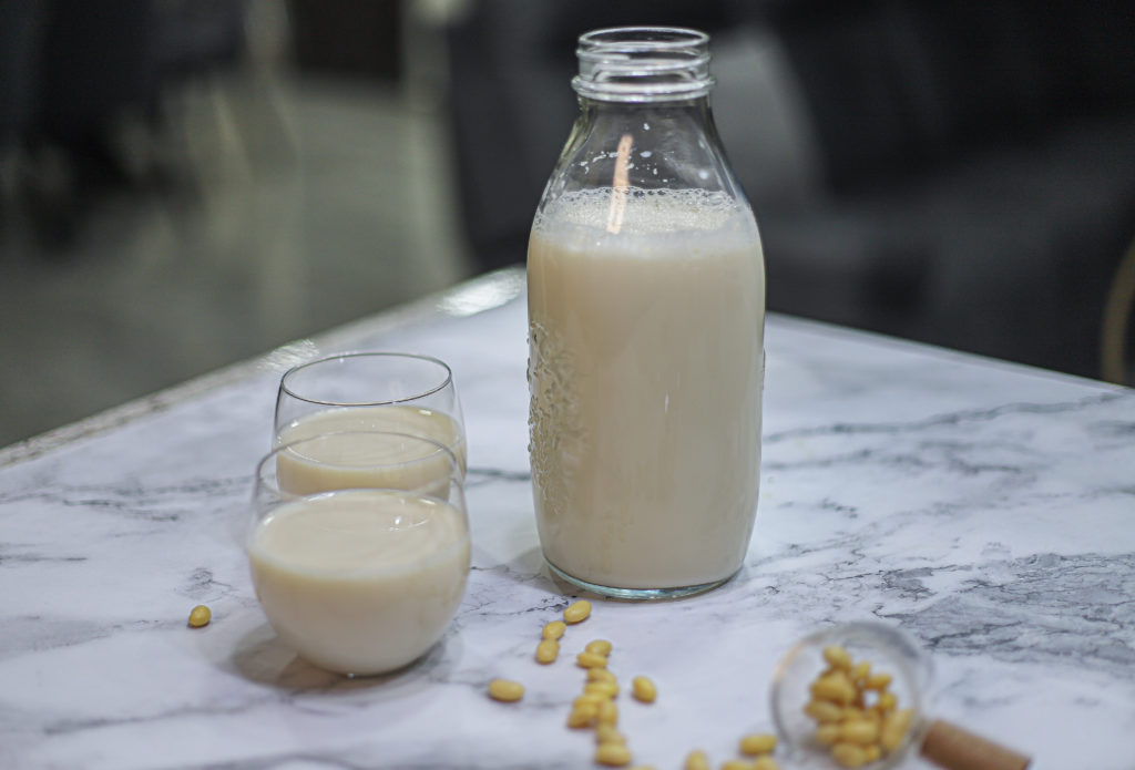 Homemade Soy Bean Milk